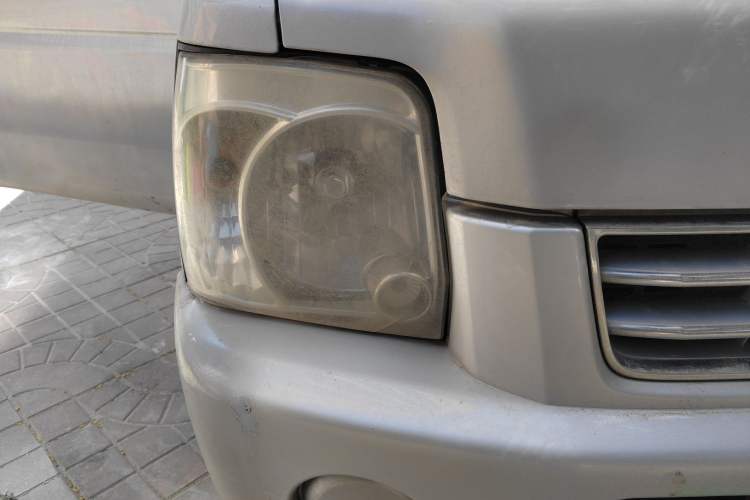 Used Suzuki Wagon R 2012 Entrepreneur Edition 1.0L Manual - Overdrive Type Right Front Headlight