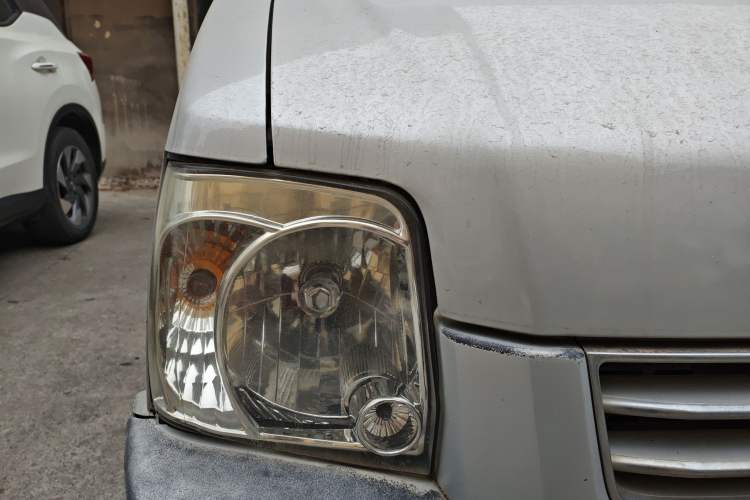 Used Suzuki Wagon R 2012 Entrepreneur Edition 1.0L Manual - Overdrive Type Right Front Headlight