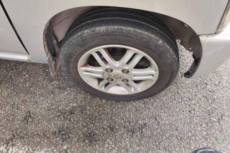 Used Suzuki Wagon R 2012 All-Purpose Model 1.4L Manual Standard Version Right Front Wheel Hub