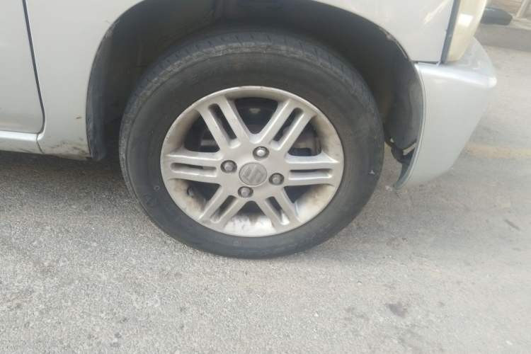Used Suzuki Wagon R 2012 Champion Edition 1.4L Manual - Applicable Model Right Front Wheel Hub
