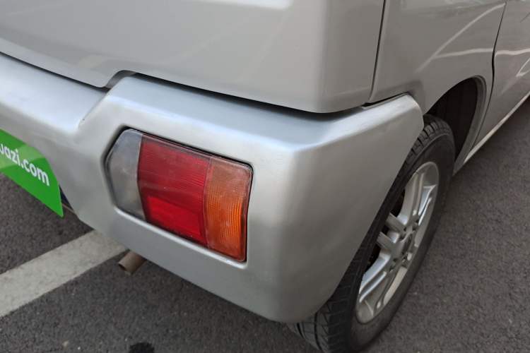 Used Suzuki Wagon R 2012 Entrepreneur Edition 1.0L Manual - Overdrive Type Right Rear Taillight