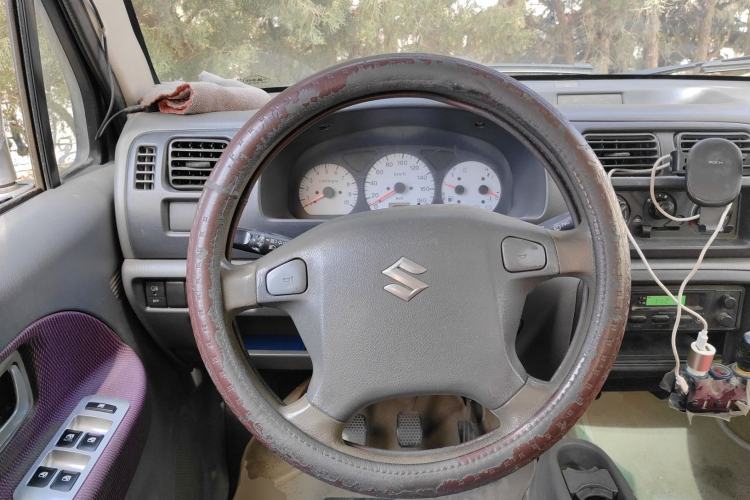 Used Suzuki Wagon R 2012 Entrepreneur Edition 1.0L Manual - Overdrive Type Steering Wheel