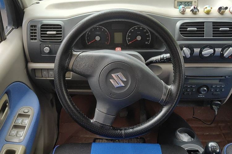 Used Suzuki Wagon R 2012 e 1.4L Manual VVT Standard Model China IV standard Steering Wheel