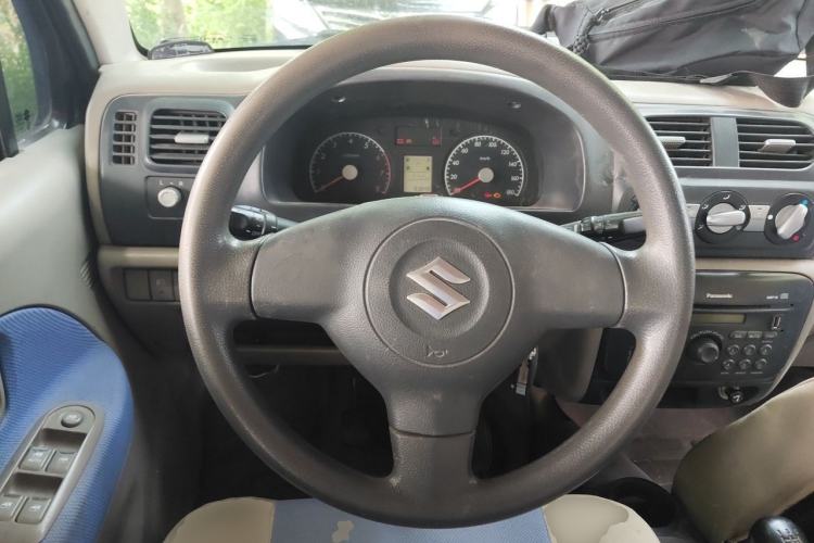 Used Suzuki Wagon R 2012 e 1.4L Manual Standard Model Steering Wheel