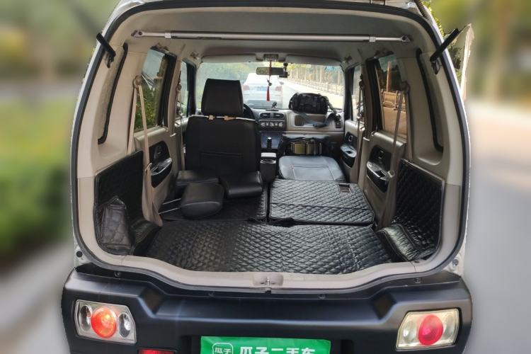 Used Suzuki Wagon R 2012 All-Purpose Model 1.4L Manual VVT Standard Version China IV Trunk