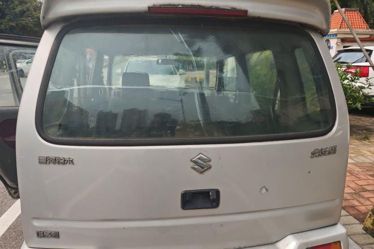 Used Suzuki Wagon R 2012 Entrepreneur Edition 1.0L Manual - Overdrive Type Trunk