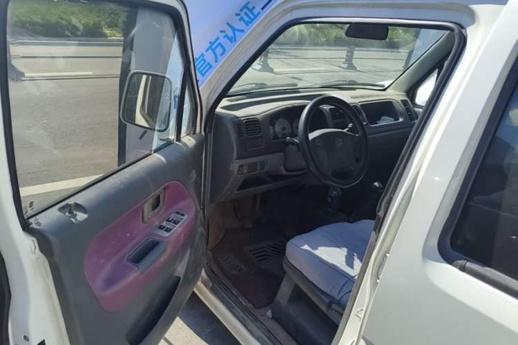 Used Suzuki Wagon R 2012 Entrepreneur Edition 1.0L Manual - Overdrive Type Driver Seat