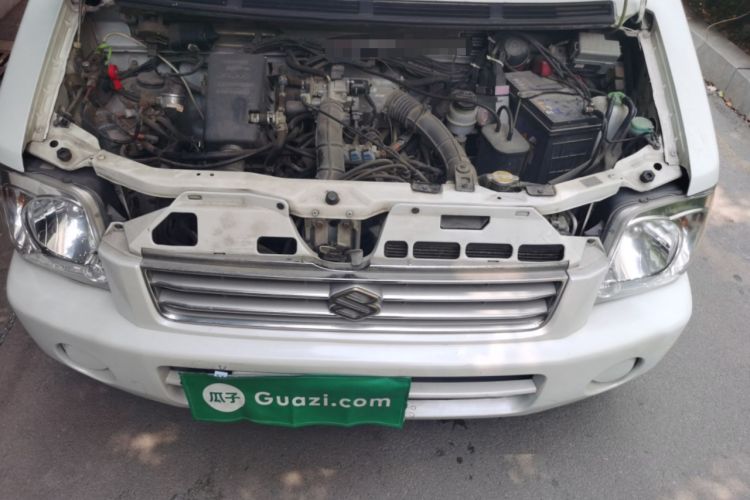 Used Suzuki Wagon R 2012 Entrepreneur Edition 1.0L Manual - Overdrive Type Engine Bay