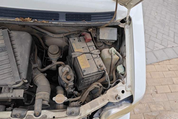 Used Suzuki Wagon R 2012 All-Purpose Model 1.4L Manual VVT Standard Version China IV Engine Bay Left
