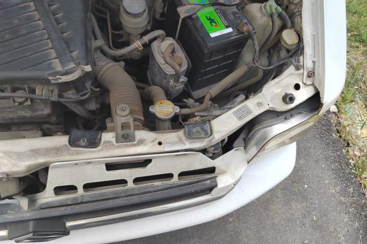 Used Suzuki Wagon R 2012 Champion Edition 1.4L Manual - Applicable Model Engine Bay Left