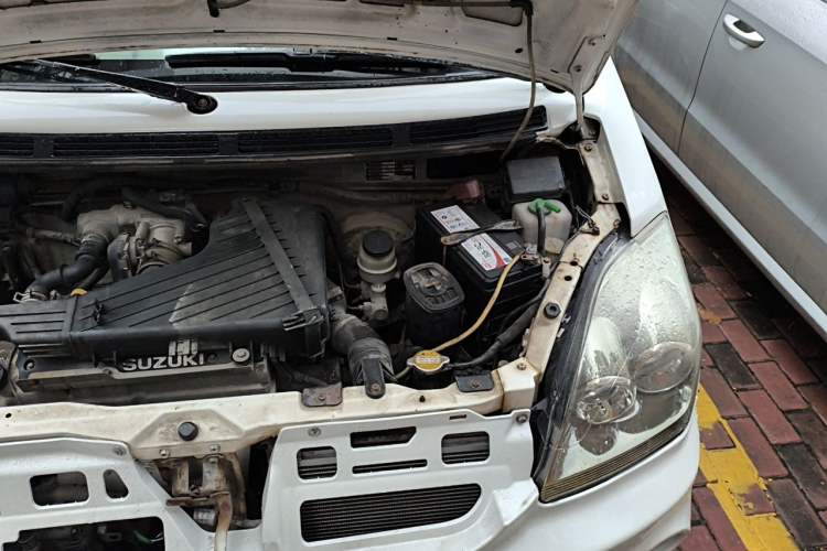 Used Suzuki Wagon R 2012 All-Purpose Model 1.4L Manual VVT Standard Version China IV Engine Bay Left