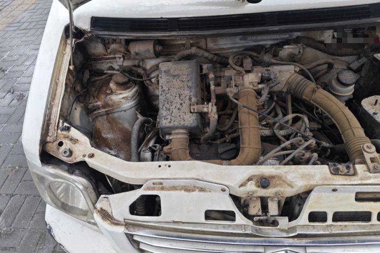 Used Suzuki Wagon R 2012 Entrepreneur Edition 1.0L Manual - Overdrive Type Engine Bay Right