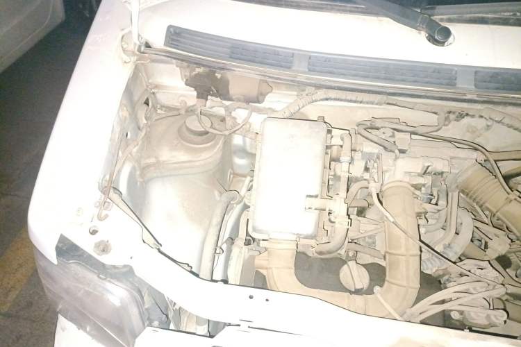 Used Suzuki Wagon R 2012 Entrepreneur Edition 1.0L Manual - Overdrive Type Engine Bay Right