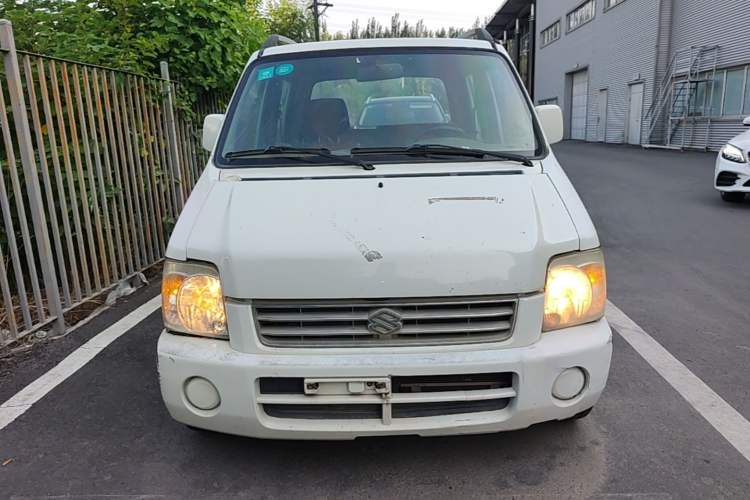 Used Suzuki Wagon R 2012 Entrepreneur Edition 1.0L Manual - Overdrive Type Front