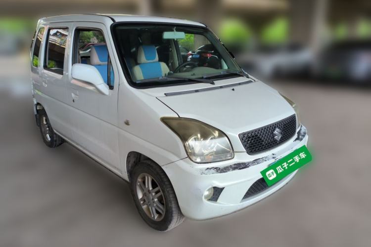 Used Suzuki Wagon R 2012 e 1.4L Manual Standard Model Front Right 45 Deg
