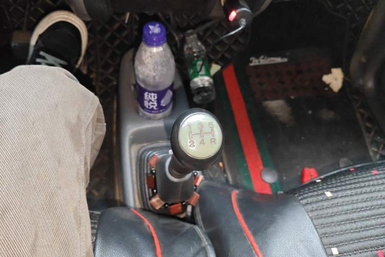 Used Suzuki Wagon R 2012 Entrepreneur Edition 1.0L Manual - Overdrive Type Gear Lever