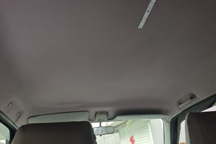 Used Suzuki Wagon R 2012 e 1.4L Manual VVT Standard Model China IV standard Headliner