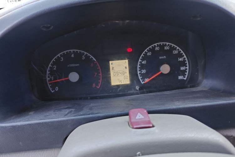 Used Suzuki Wagon R 2012 Champion Edition 1.4L Manual - Applicable Model Instrument Cluster
