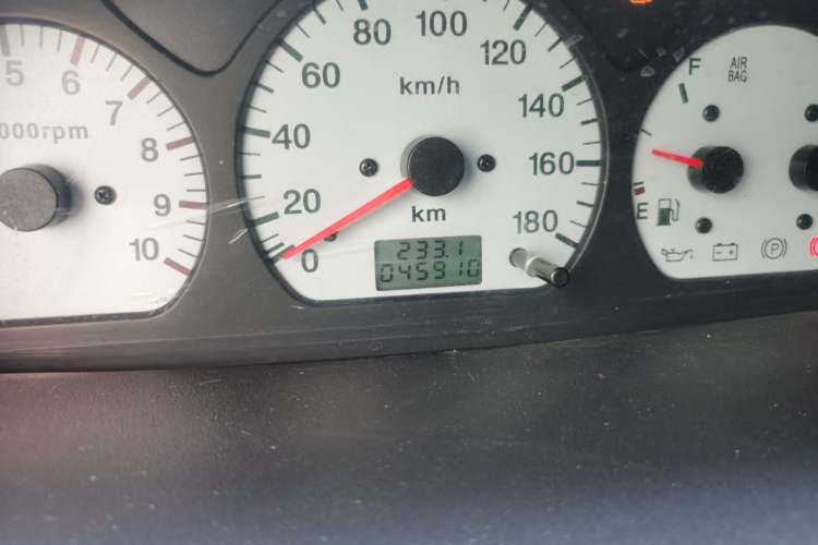 Used Suzuki Wagon R 2012 Entrepreneur Edition 1.0L Manual - Overdrive Type Odometer Close Up