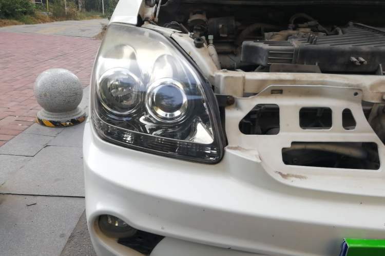 Used Suzuki Wagon R 2012 e 1.4L Manual VVT Standard Model China IV standard Right Front Headlight