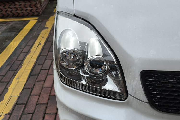 Used Suzuki Wagon R 2012 All-Purpose Model 1.4L Manual VVT Standard Version China IV Right Front Headlight