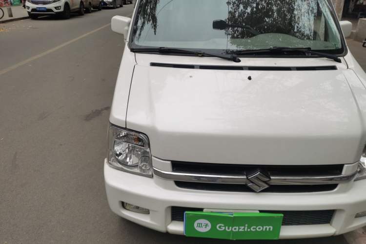 Used Suzuki Wagon R 2012 Champion Edition 1.4L Manual - Applicable Model Right Front Headlight