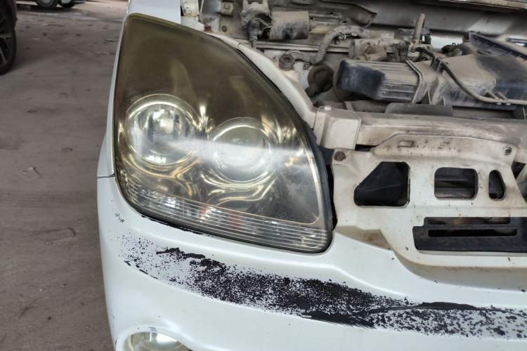 Used Suzuki Wagon R 2012 e 1.4L Manual Standard Model Right Front Headlight