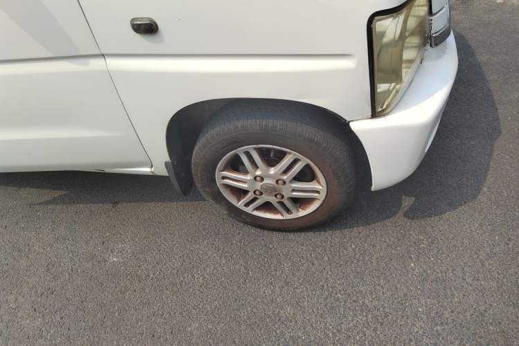 Used Suzuki Wagon R 2012 Champion Edition 1.4L Manual - Applicable Model Right Front Wheel Hub
