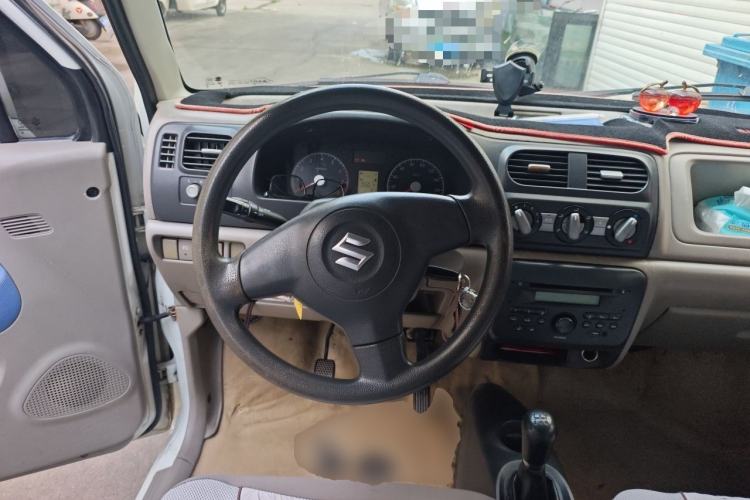 Used Suzuki Wagon R 2012 e 1.4L Manual VVT Standard Model China IV standard Steering Wheel