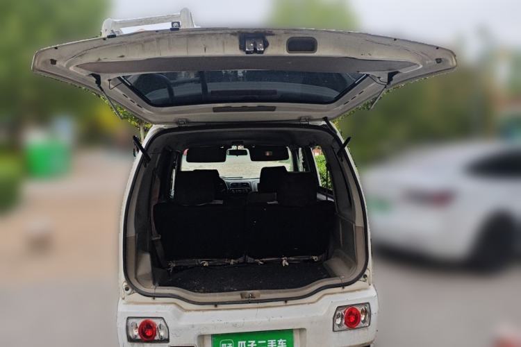 Used Suzuki Wagon R 2012 All-Purpose Model 1.4L Manual VVT Standard Version China IV Trunk