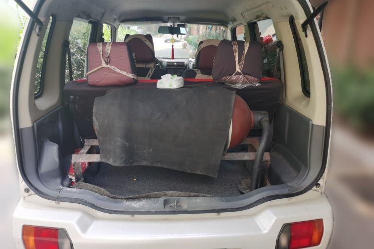 Used Suzuki Wagon R 2012 Entrepreneur Edition 1.0L Manual - Overdrive Type Trunk