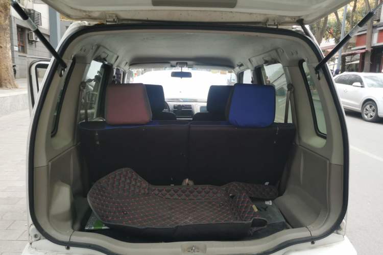 Used Suzuki Wagon R 2012 Champion Edition 1.4L Manual - Applicable Model Trunk