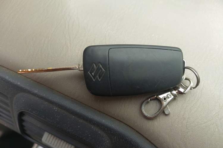 Used Suzuki Wagon R 2012 All-Purpose Model 1.4L Manual VVT Standard Version China IV Vehicle Key