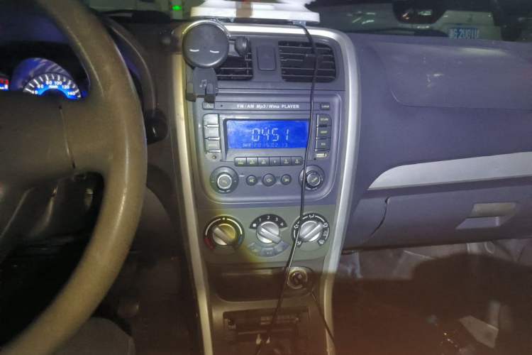 Used Suzuki Wagon R 2013 All-Around Edition 1.4L Manual Practical Model Audio And AC Panel