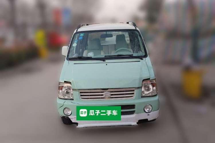 Used Suzuki Wagon R 2013 Venture Edition 1.0L Manual - Practical Model 3 Front