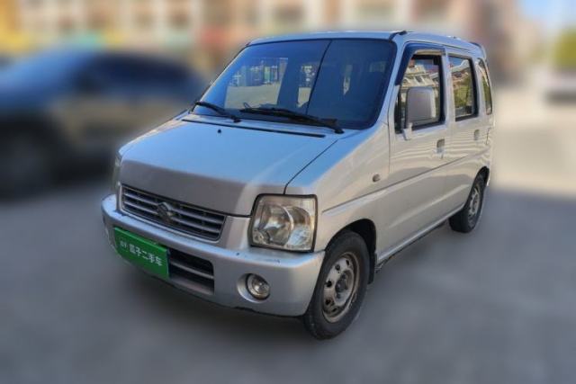 Ojetý Suzuki Wagon R 2013 Venture Edition 1.0L Manual - Practical Model 3