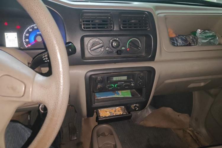 Used Suzuki Wagon R 2013 All-Around Edition 1.4L Manual Practical Model Audio And AC Panel