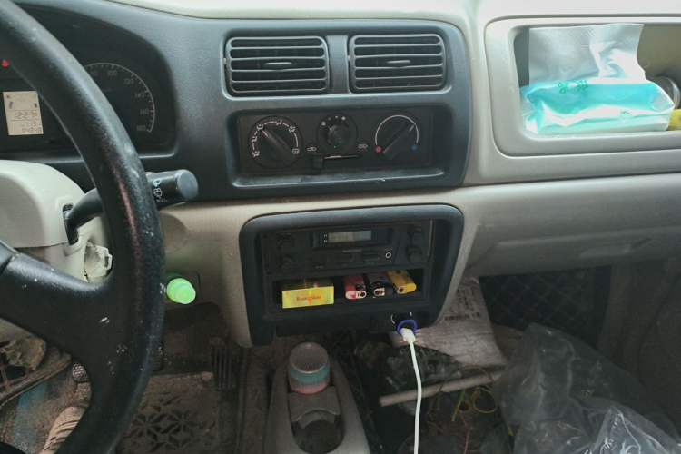Used Suzuki Wagon R 2013 All-Around Edition 1.4L Manual Practical Model Audio And AC Panel