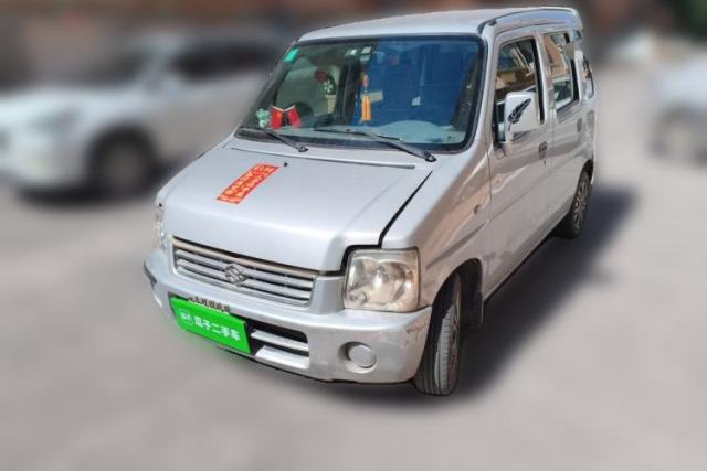 Used Suzuki Wagon R 2013 Venture Edition 1.0L Manual - Practical Model 3