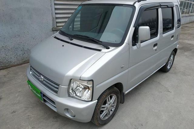 Used Suzuki Wagon R 2013 Venture Edition 1.0L Manual - Practical Model 3