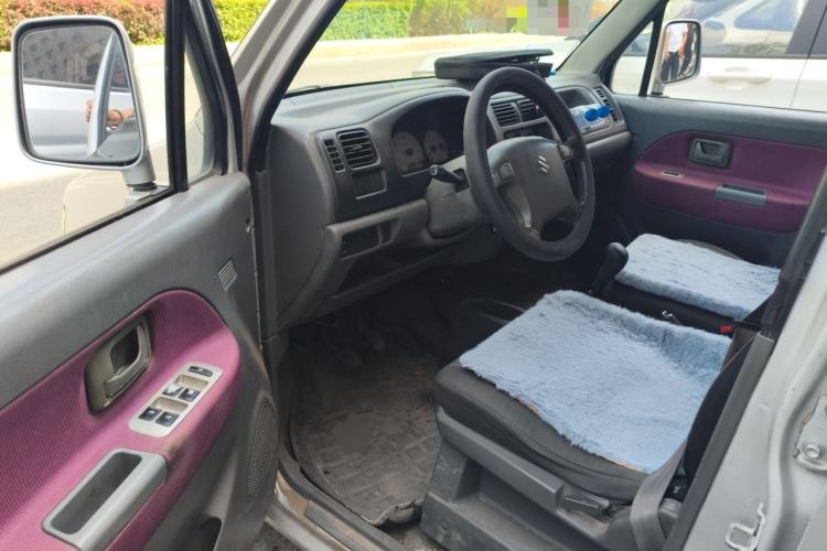 Used Suzuki Wagon R 2013 Venture Edition 1.0L Manual Economy Model Driver Seat