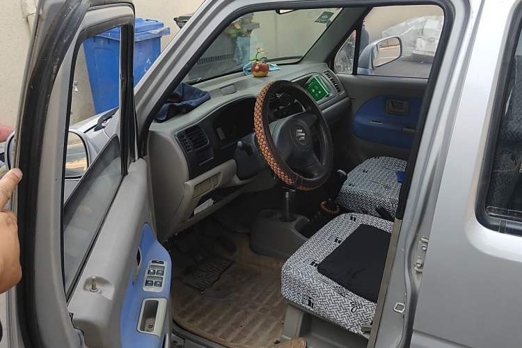 Used Suzuki Wagon R 2013 Entrepreneur Edition 1.0L Manual Comfort Version Driver Seat