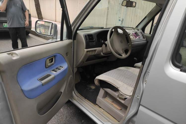 Used Suzuki Wagon R 2013 All-Around Edition 1.4L Manual Practical Model Driver Seat