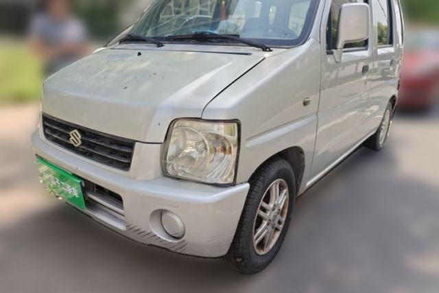 Used Suzuki Wagon R 2013 Venture Edition 1.0L Manual - Practical Model 3