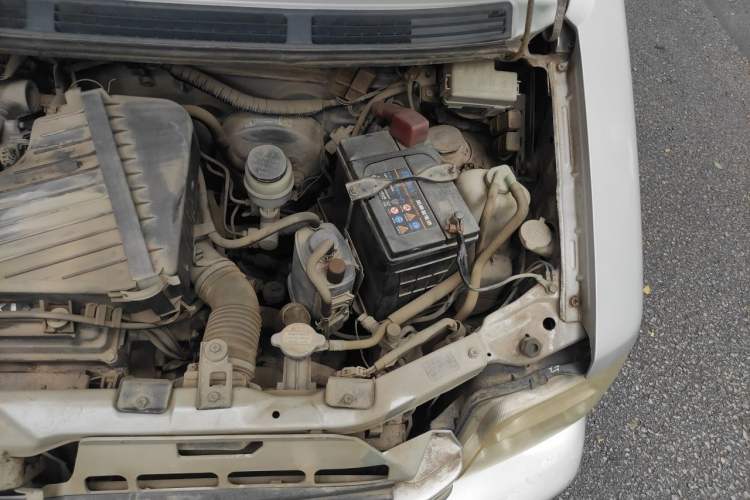 Used Suzuki Wagon R 2013 All-Around Edition 1.4L Manual Practical Model Engine Bay Left