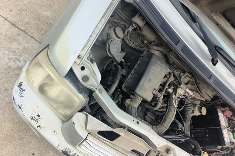 Used Suzuki Wagon R 2013 Venture Edition 1.0L Manual - Practical Model 3 Engine Bay Right