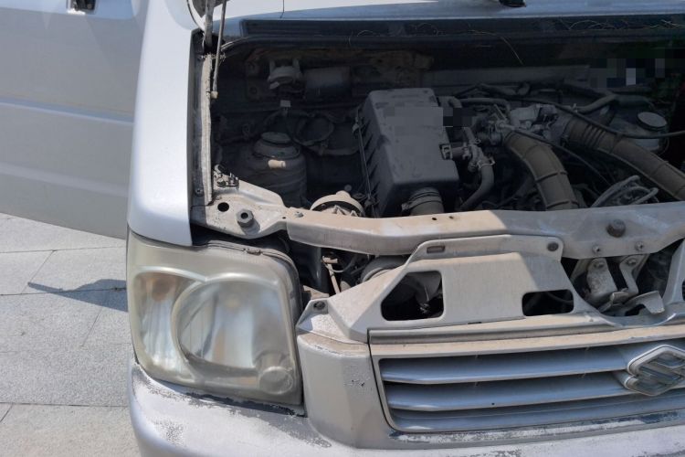 Used Suzuki Wagon R 2013 Venture Edition 1.0L Manual - Practical Model 3 Engine Bay Right