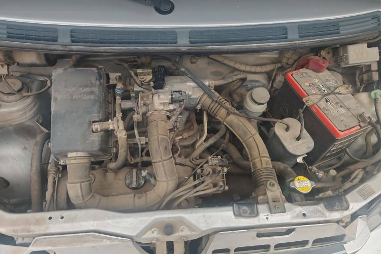 Used Suzuki Wagon R 2013 Venture Edition 1.0L Manual Economy Model Engine Bay