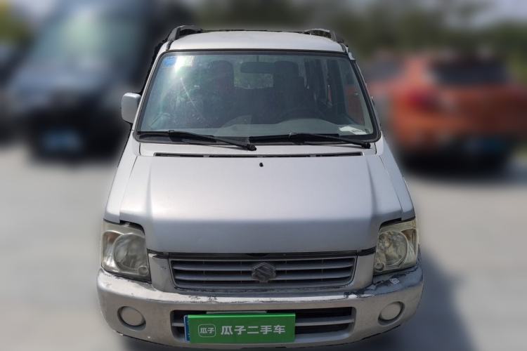 Used Suzuki Wagon R 2013 Venture Edition 1.0L Manual - Practical Model 3 Front