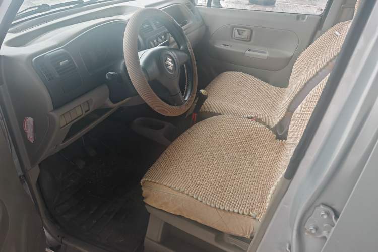 Used Suzuki Wagon R 2013 Venture Edition 1.0L Manual Economy Model Interior 2